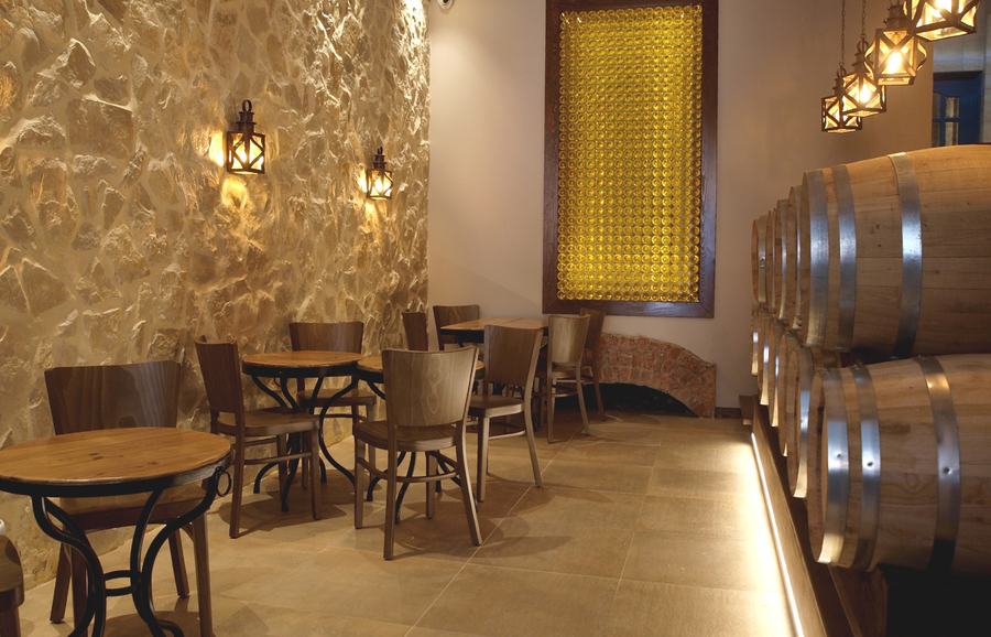 Club des Châteaux — 04